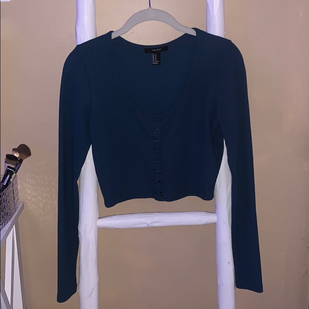 Cropped Button Up Longsleeve
